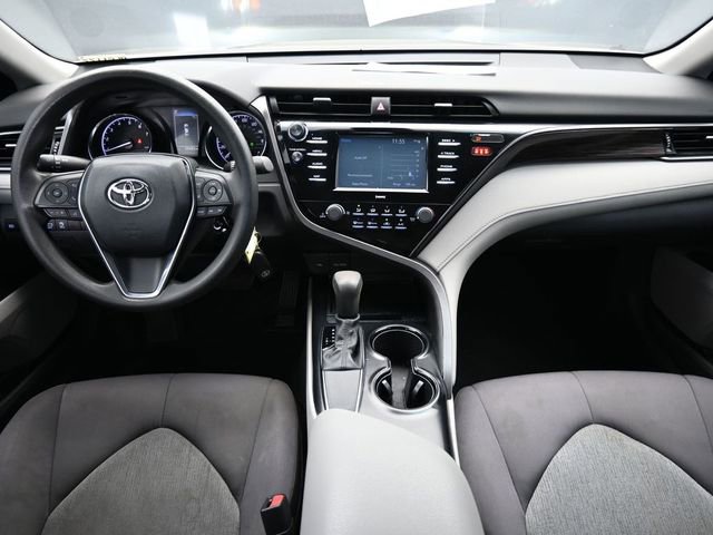 Used 2020 Toyota Camry LE image 25