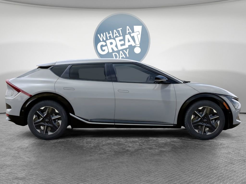 New 2025 Kia EV6 Wind AWD/4WD image 7