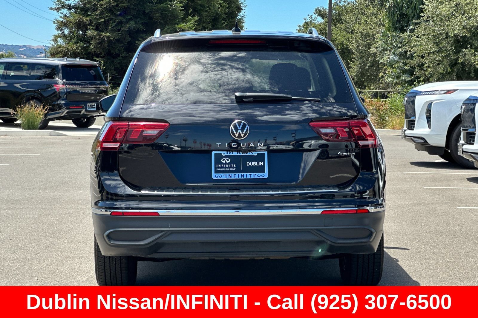 Used 2024 Volkswagen Tiguan Wolfsburg Edition AWD/4WD image 5