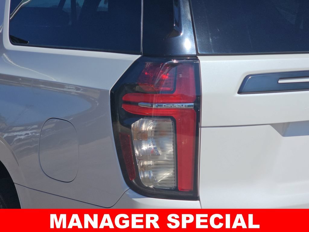 Used 2021 Chevrolet Suburban RST AWD/4WD image 42
