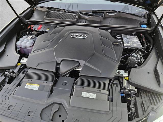 Used 2025 Audi Q8 Premium w/ Black Optic Package AWD/4WD image 15