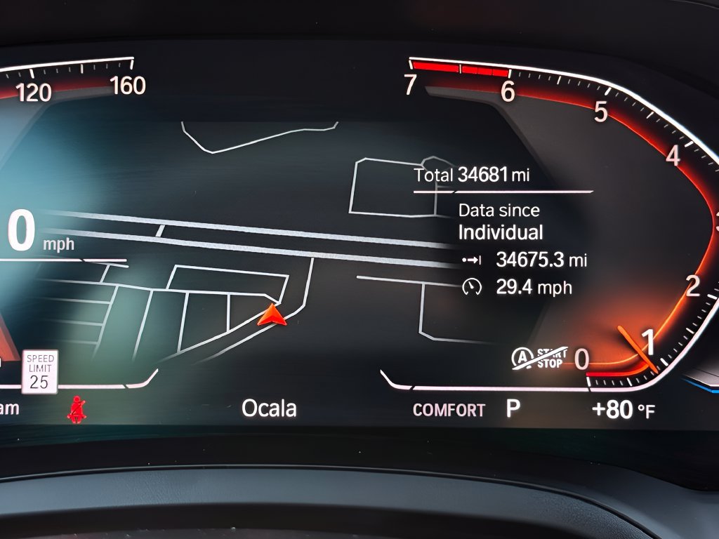 Used 2022 BMW 430i Coupe w/ M Sport Package RWD image 9