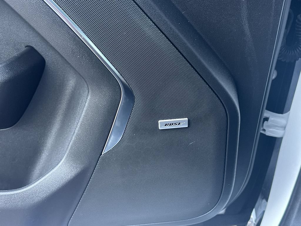 Used 2022 Chevrolet Tahoe Z71 AWD/4WD image 32