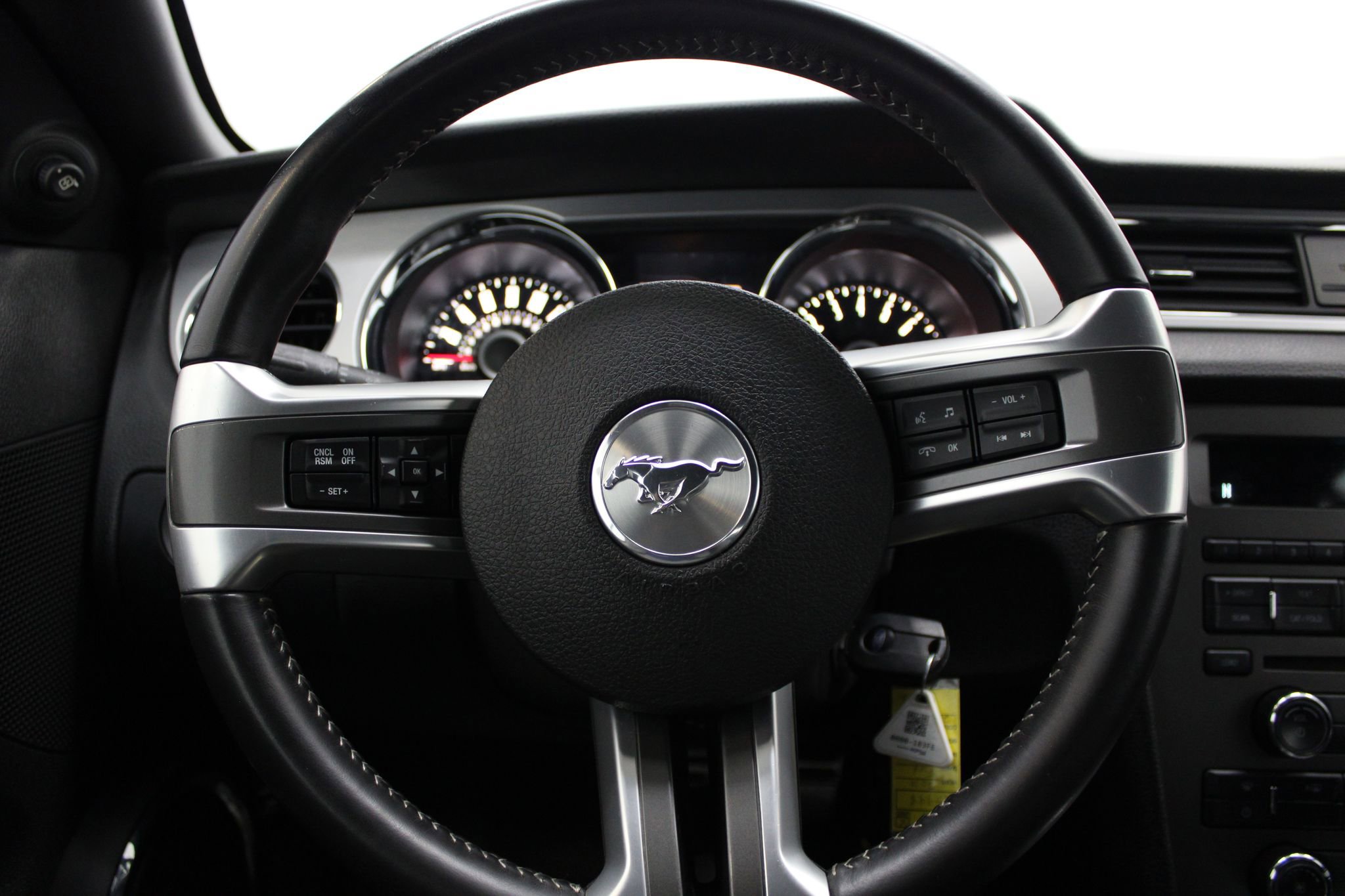 Used 2014 Ford Mustang Premium RWD image 23