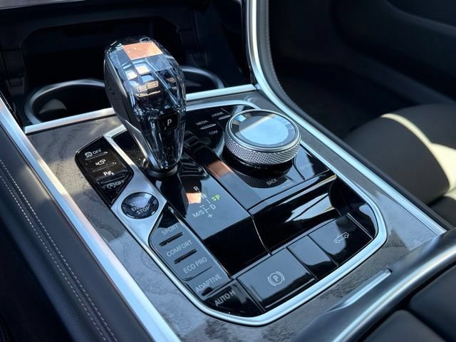 New 2026 BMW 840i Convertible RWD image 24