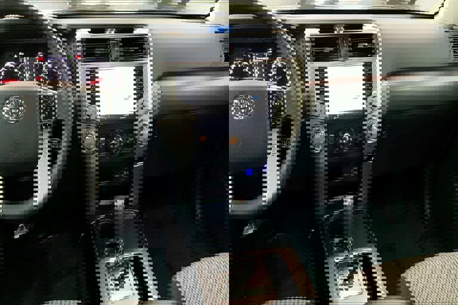 Used 2024 Toyota 4Runner SR5 image 8