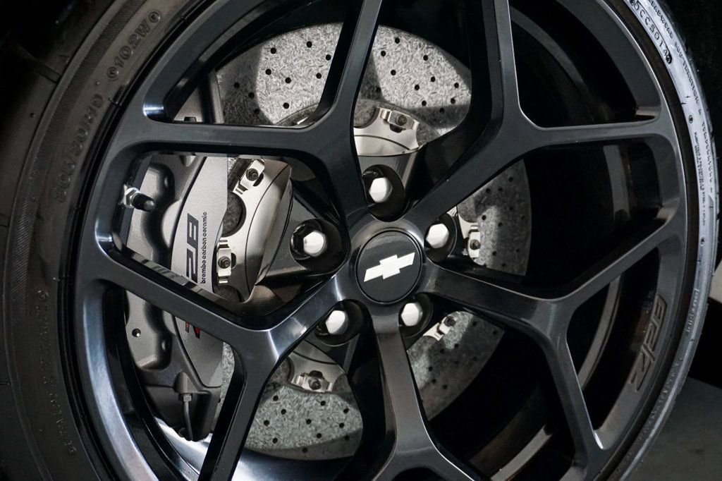 Used 2015 Chevrolet Camaro Z/28 image 45