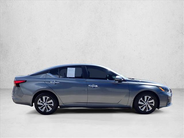 Used 2023 Nissan Altima 2.5 S FWD image 5