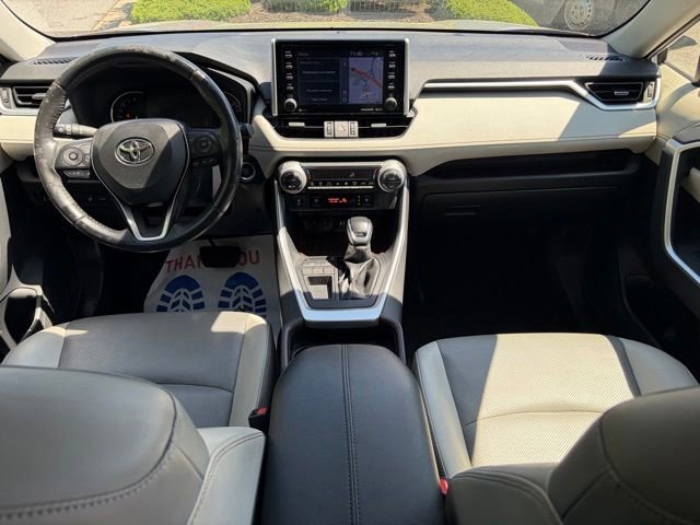 Used 2019 Toyota RAV4 Limited w/ Cold Weather Package FWD image 35