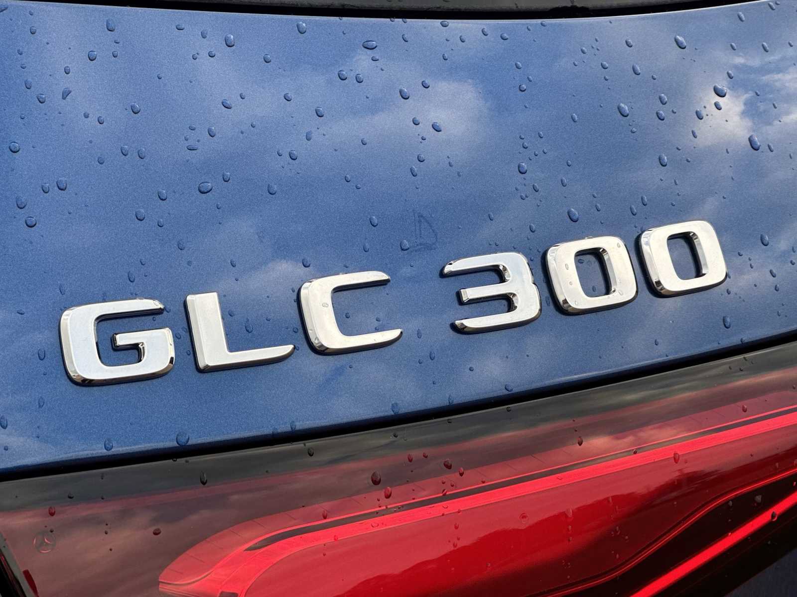 New 2026 Mercedes-Benz GLC 300 image 11
