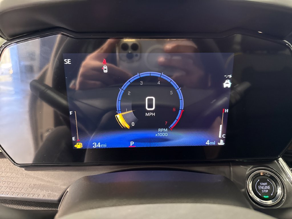 New 2026 Chevrolet Trax ACTIV w/ Sunroof Package FWD image 7