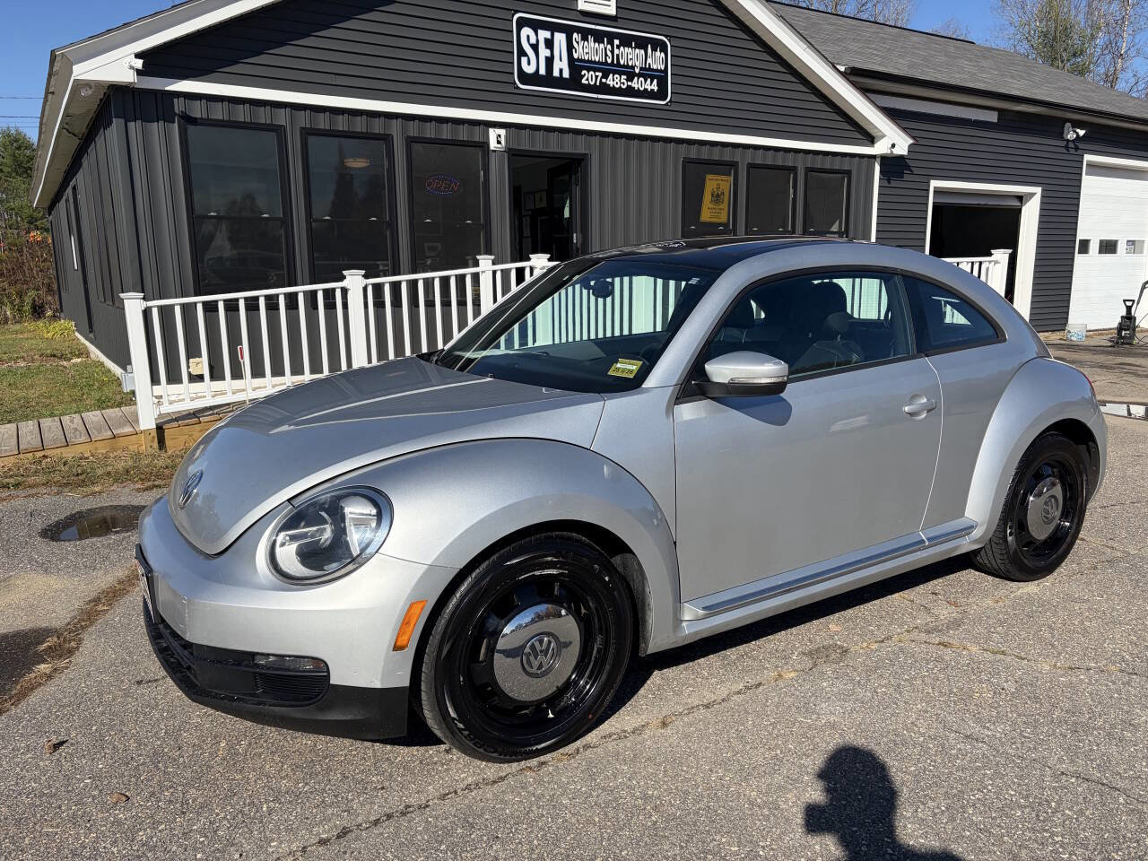 Used 2013 Volkswagen Beetle 2.5