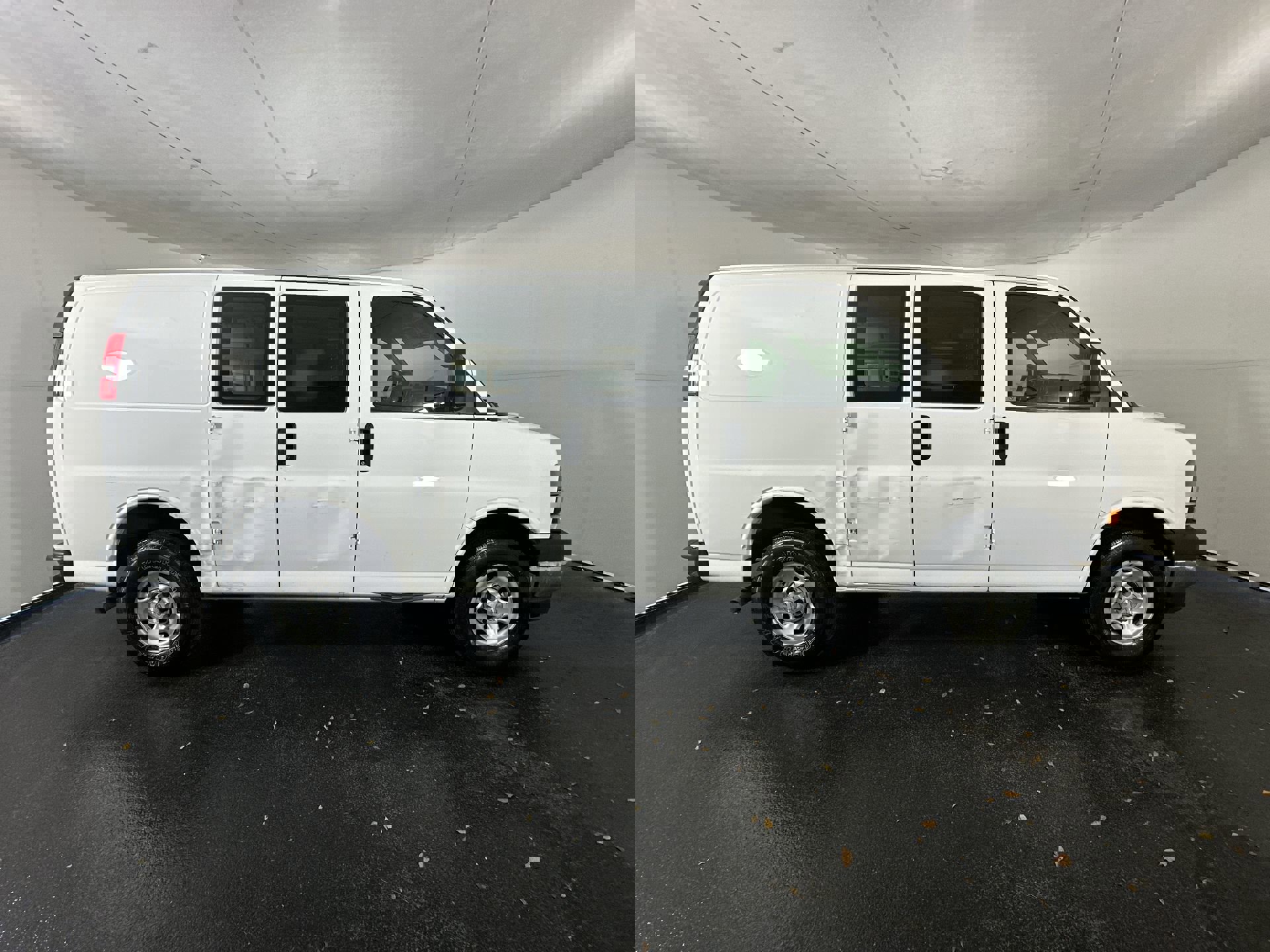 Used 2022 Chevrolet Express 2500 w/ Driver Convenience Package image 13