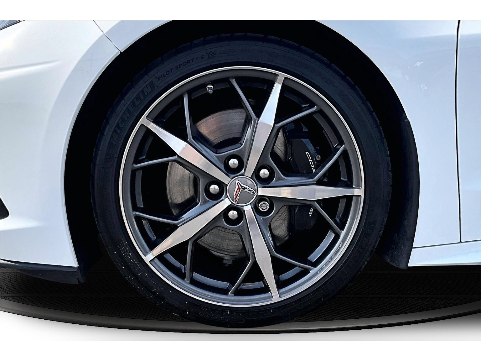 Used 2022 Chevrolet Corvette Stingray Premium Conv w/ Z51 Performance Package RWD image 45