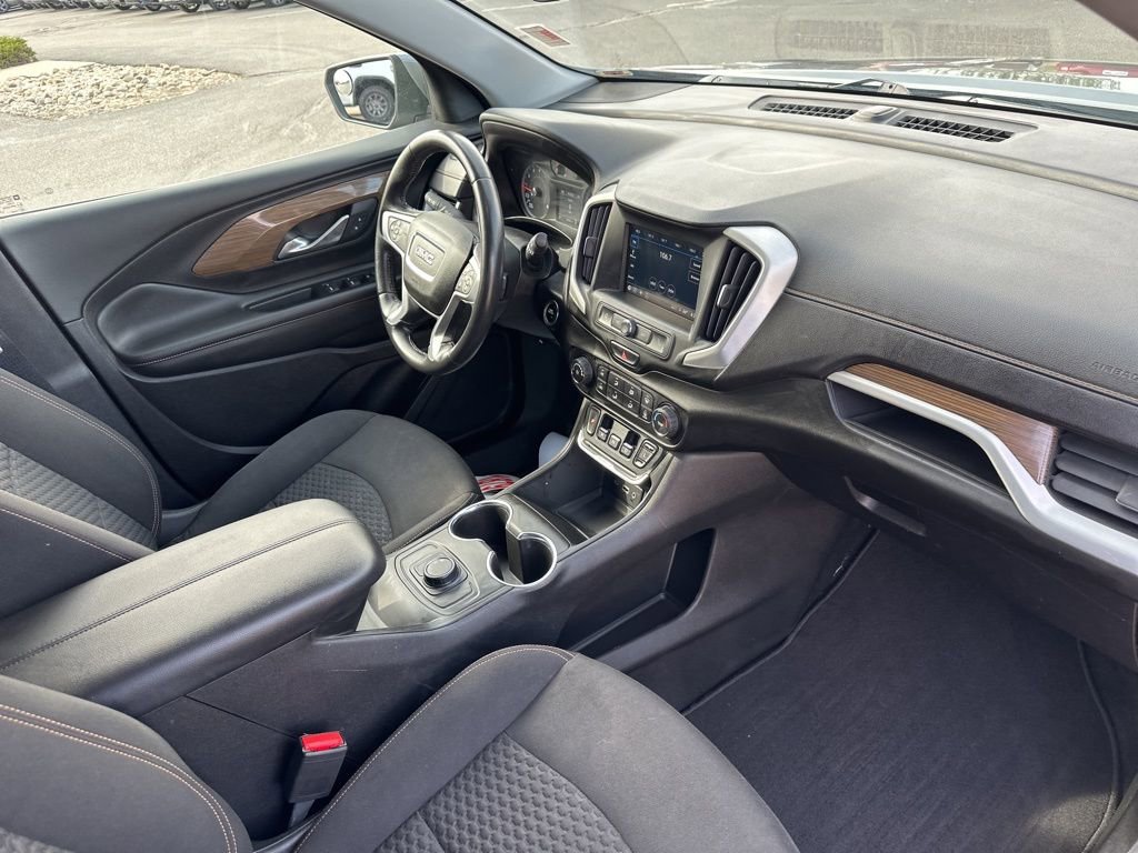 Used 2018 GMC Terrain SLE image 27