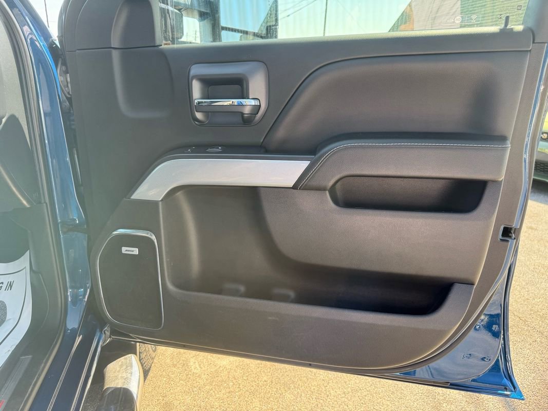 Used 2019 Chevrolet Silverado 2500 LTZ w/ LTZ Plus Package image 31