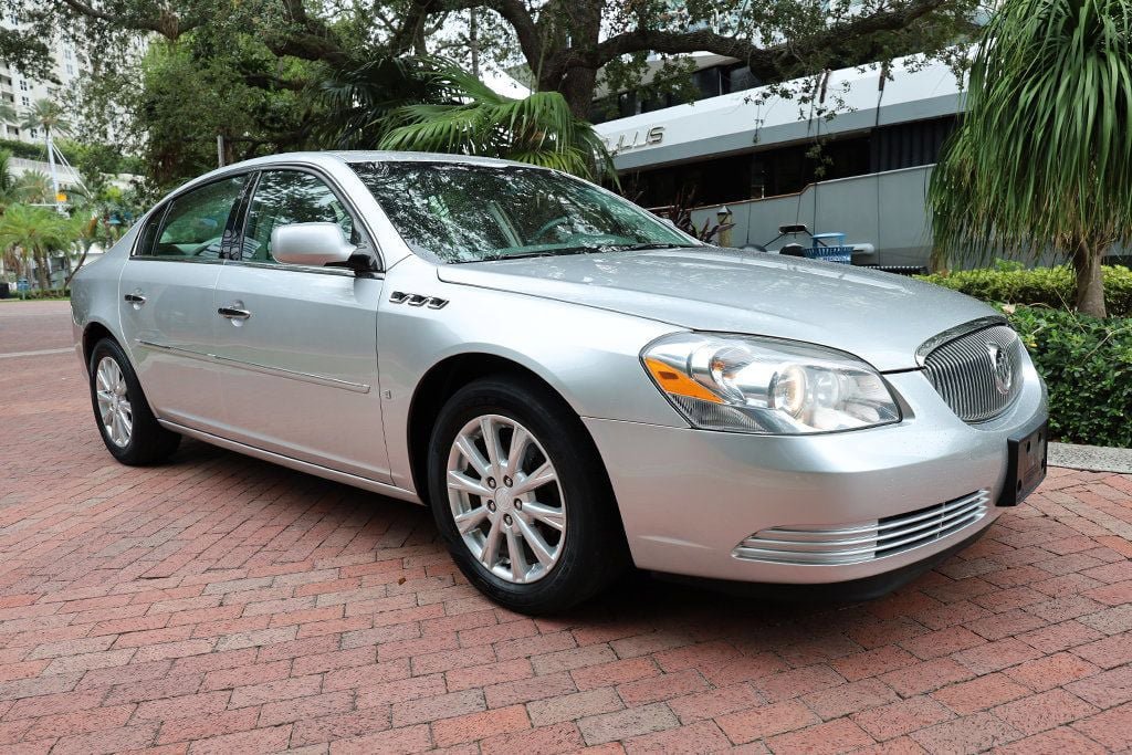 Used 2009 Buick Lucerne CX FWD image 17