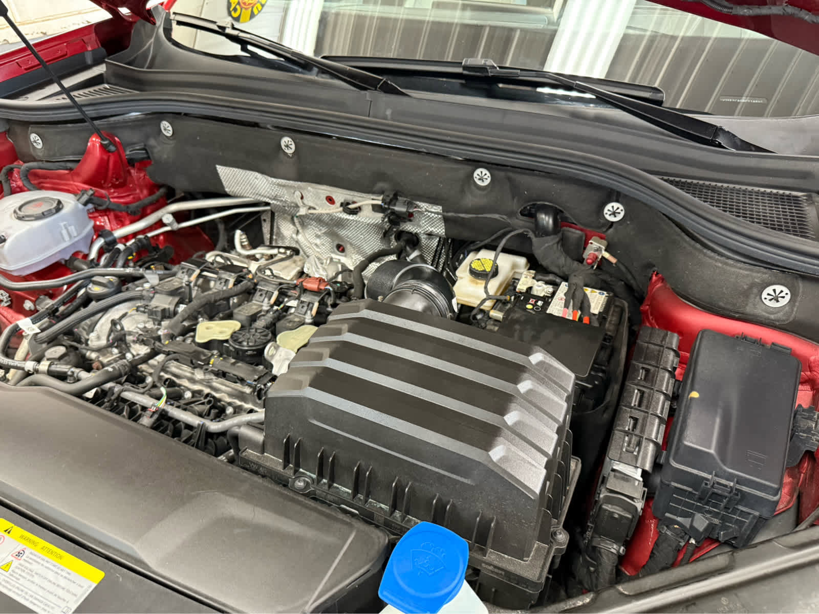 Used 2024 Volkswagen Atlas Cross Sport SEL Premium R-Line image 33