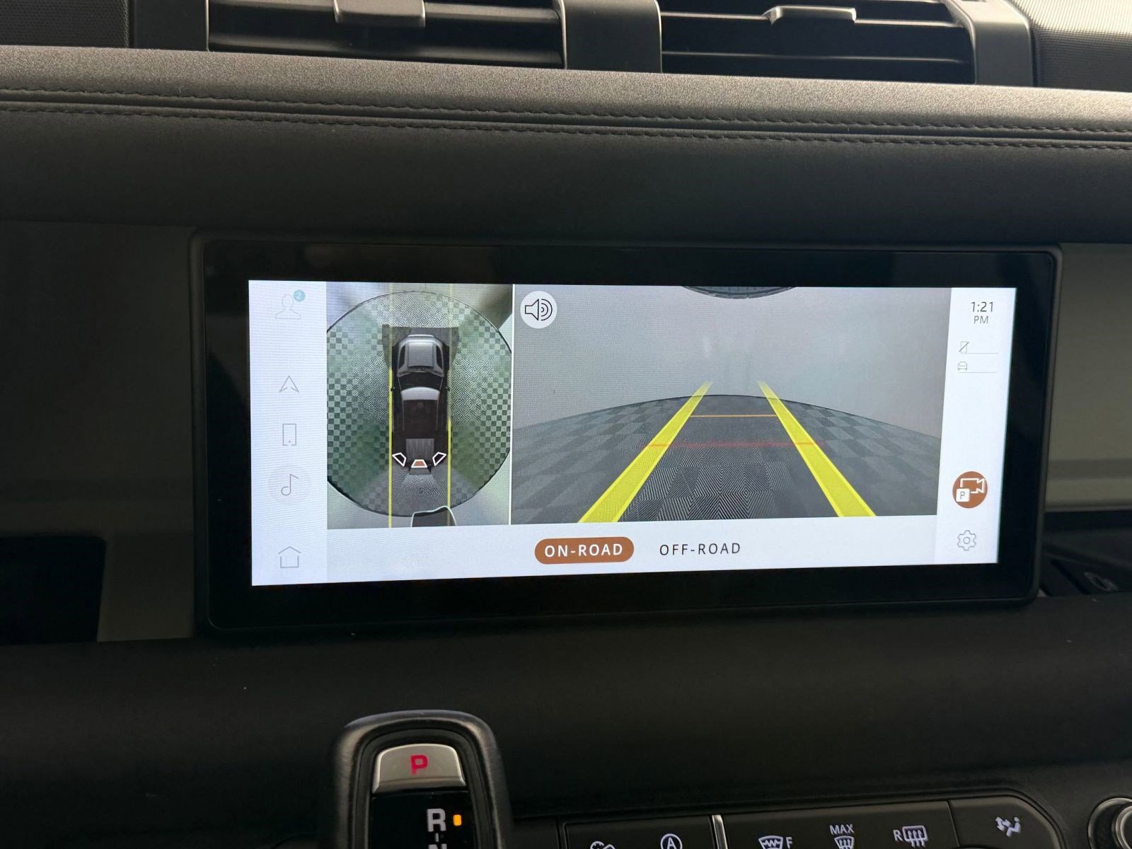 Used 2022 Land Rover Defender 110 X-Dynamic SE image 26