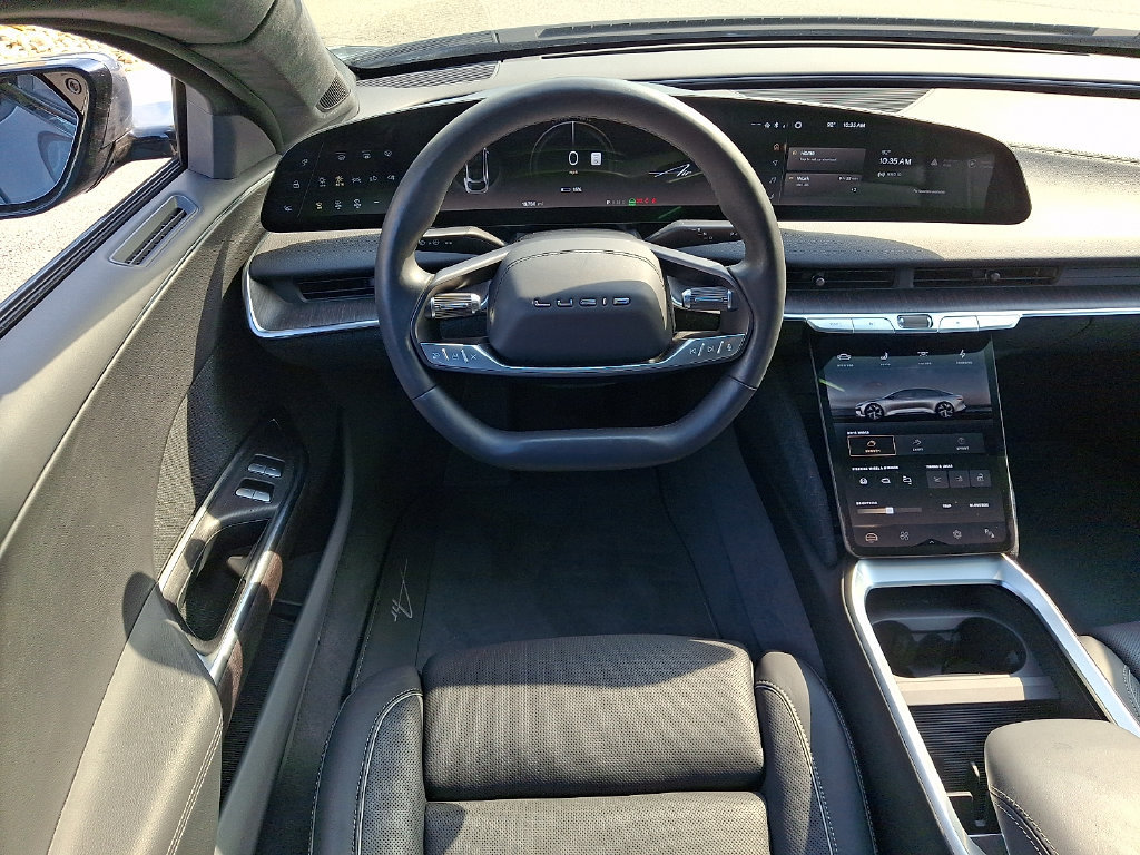 Used 2025 Lucid Air Touring AWD/4WD image 11