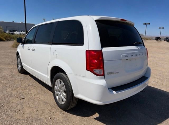 Used 2016 Dodge Grand Caravan SE w/ Quick Order Package 29E SE FWD image 4