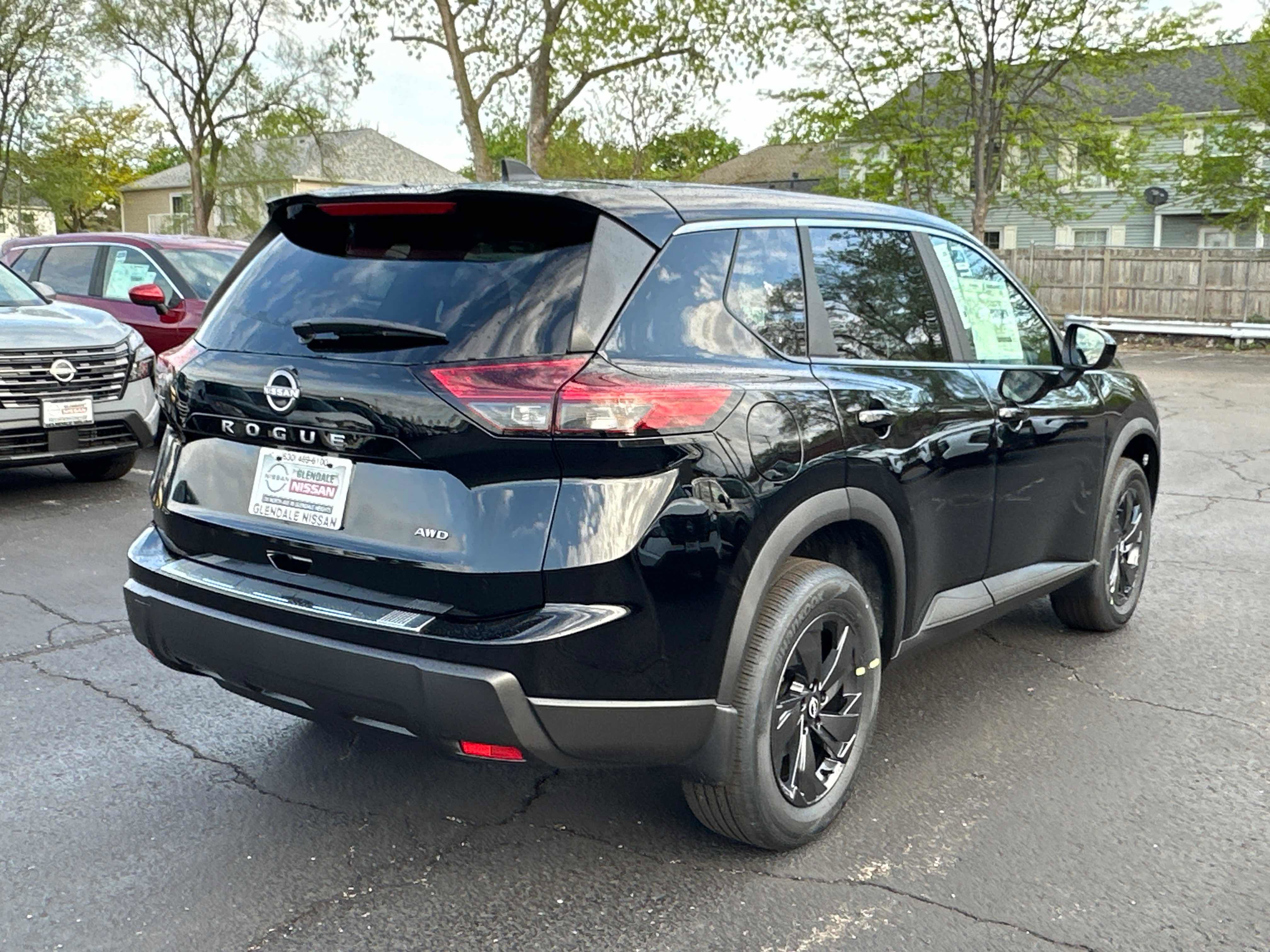 New 2026 Nissan Rogue SV w/ Cold Weather Package AWD/4WD image 4