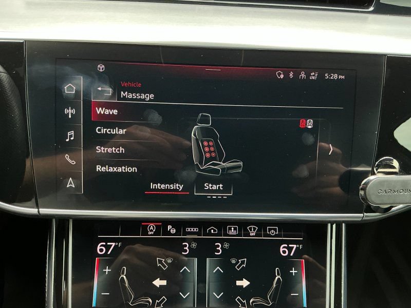 Used 2023 Audi S8 w/ S8 Comfort Plus Package AWD/4WD image 21