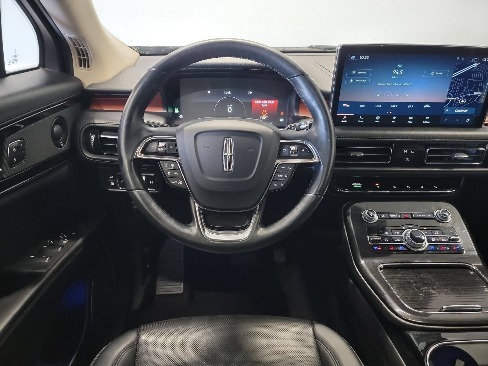 Used 2022 Lincoln Nautilus Reserve w/ Equipment Group 201A AWD/4WD image 16