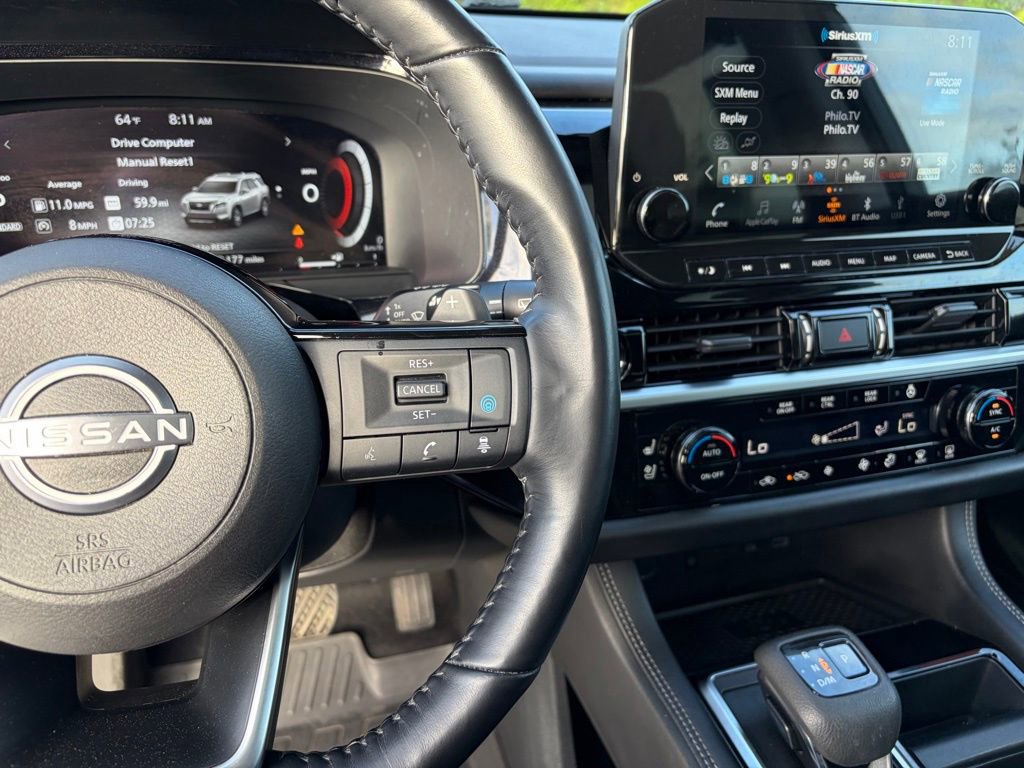 Certified 2022 Nissan Pathfinder Platinum w/ Cargo Package image 18