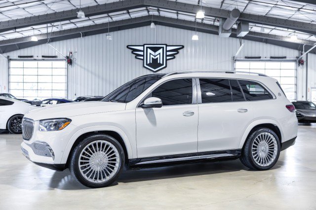Used 2023 Mercedes-Benz Maybach GLS 600 4MATIC image 1