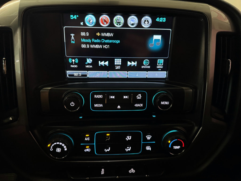 Used 2018 Chevrolet Silverado 1500 LT AWD/4WD image 24
