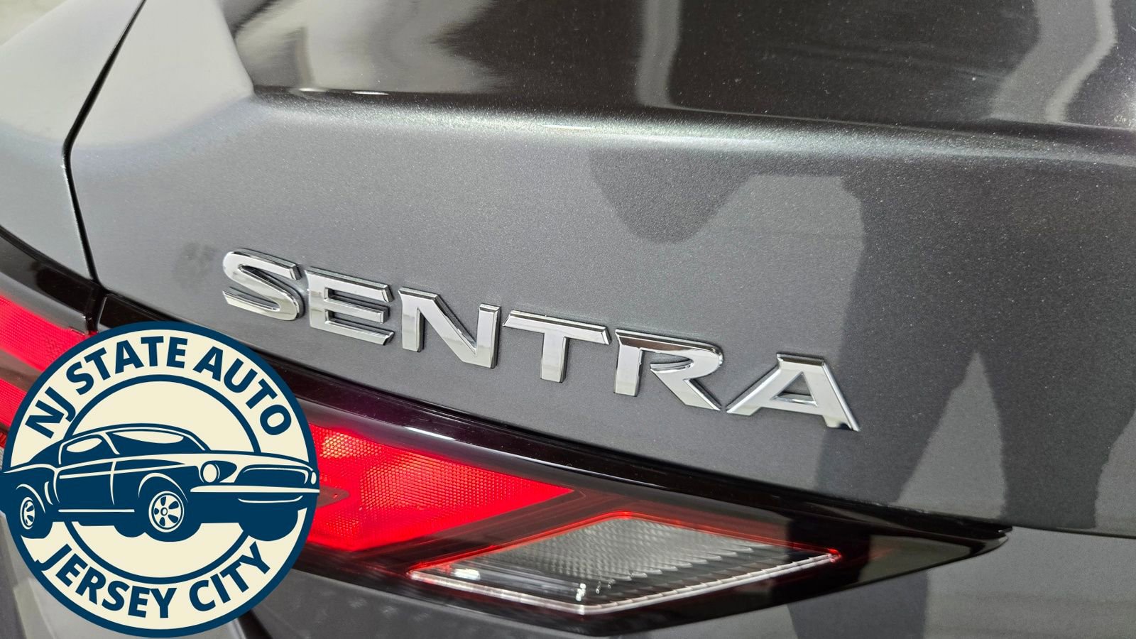 Used 2025 Nissan Sentra SV image 27