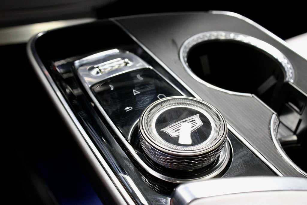 Used 2024 Cadillac Lyriq Luxury image 29