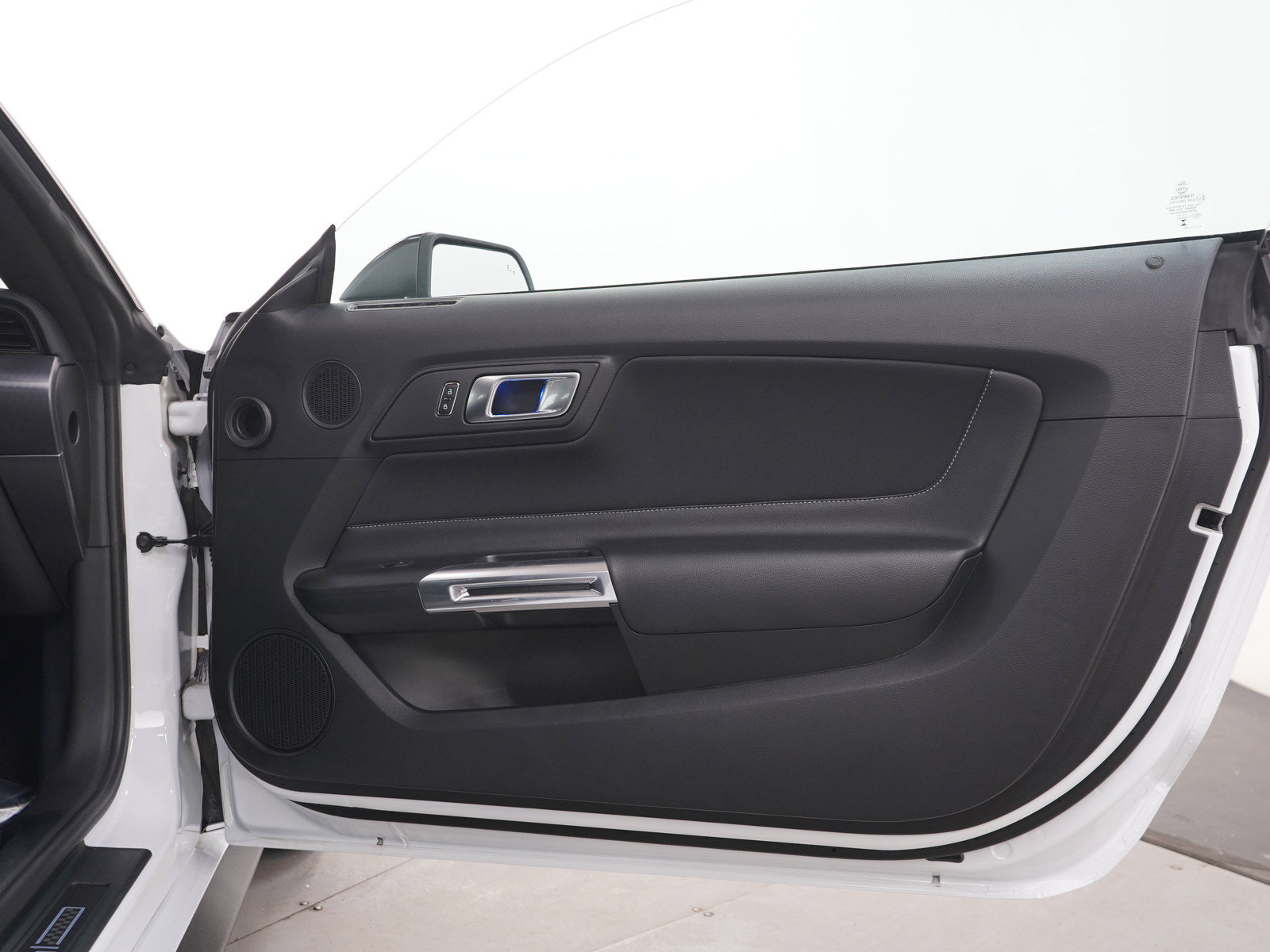 Used 2023 Ford Mustang Mach 1 RWD image 11