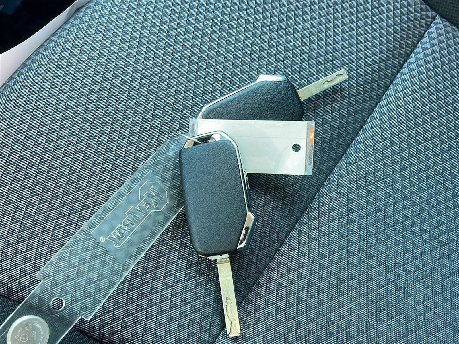 Used 2022 Kia Soul LX FWD image 18