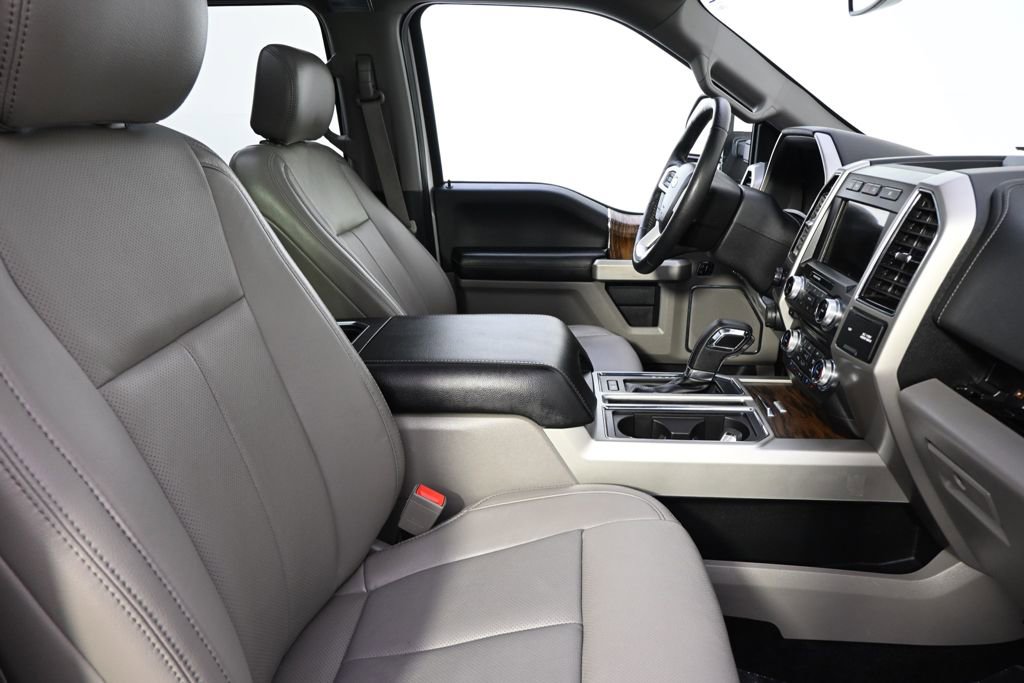 Used 2018 Ford F150 Lariat w/ Equipment Group 502A Luxury AWD/4WD image 15