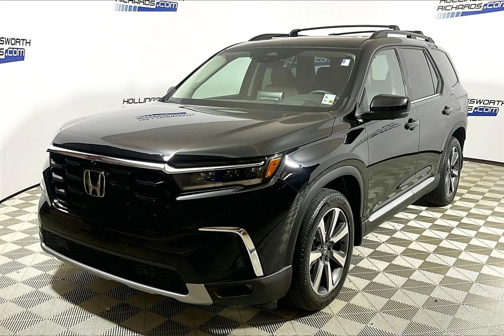 Used 2024 Honda Pilot Elite