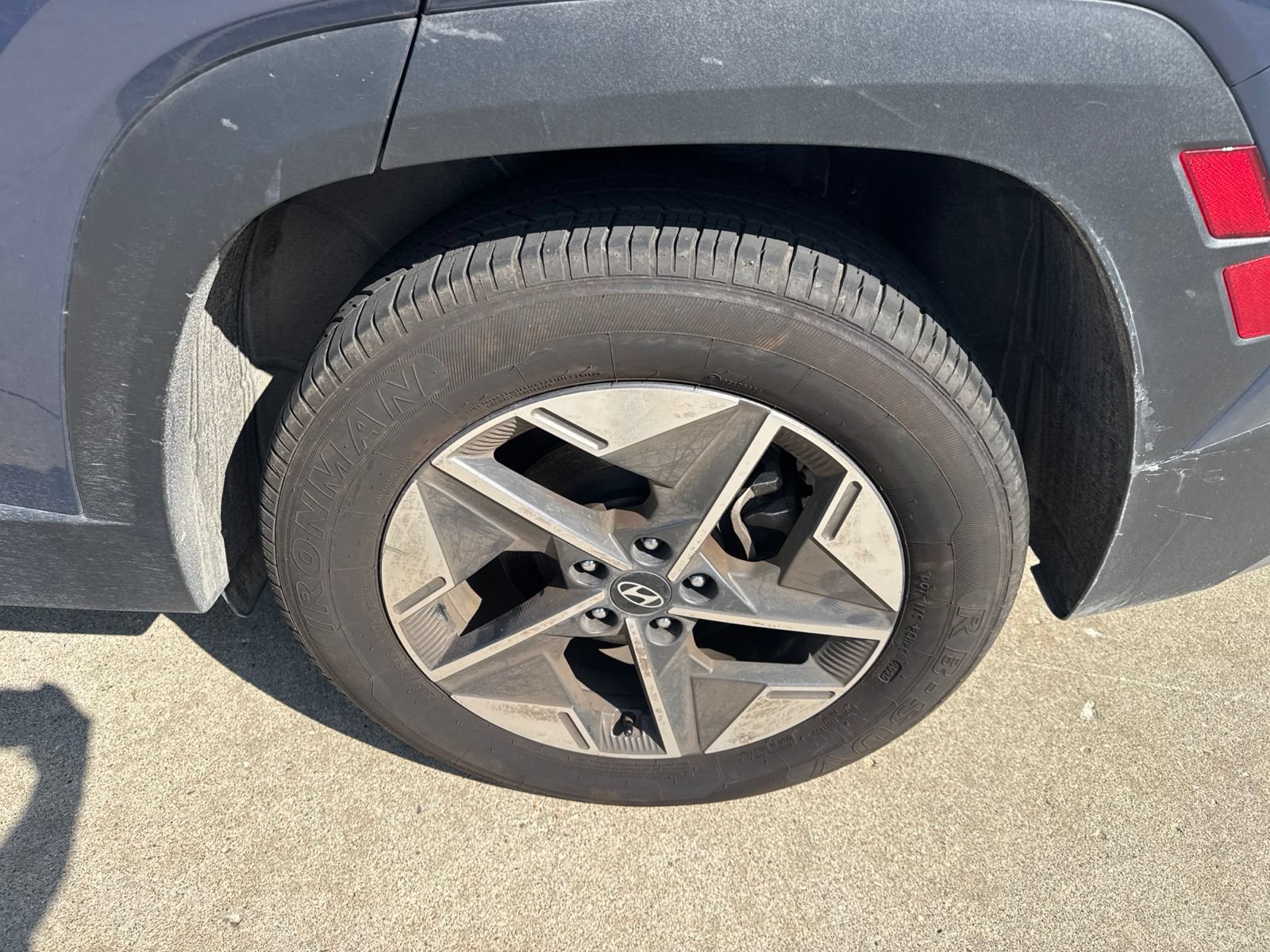 Used 2025 Hyundai Tucson SEL FWD image 9