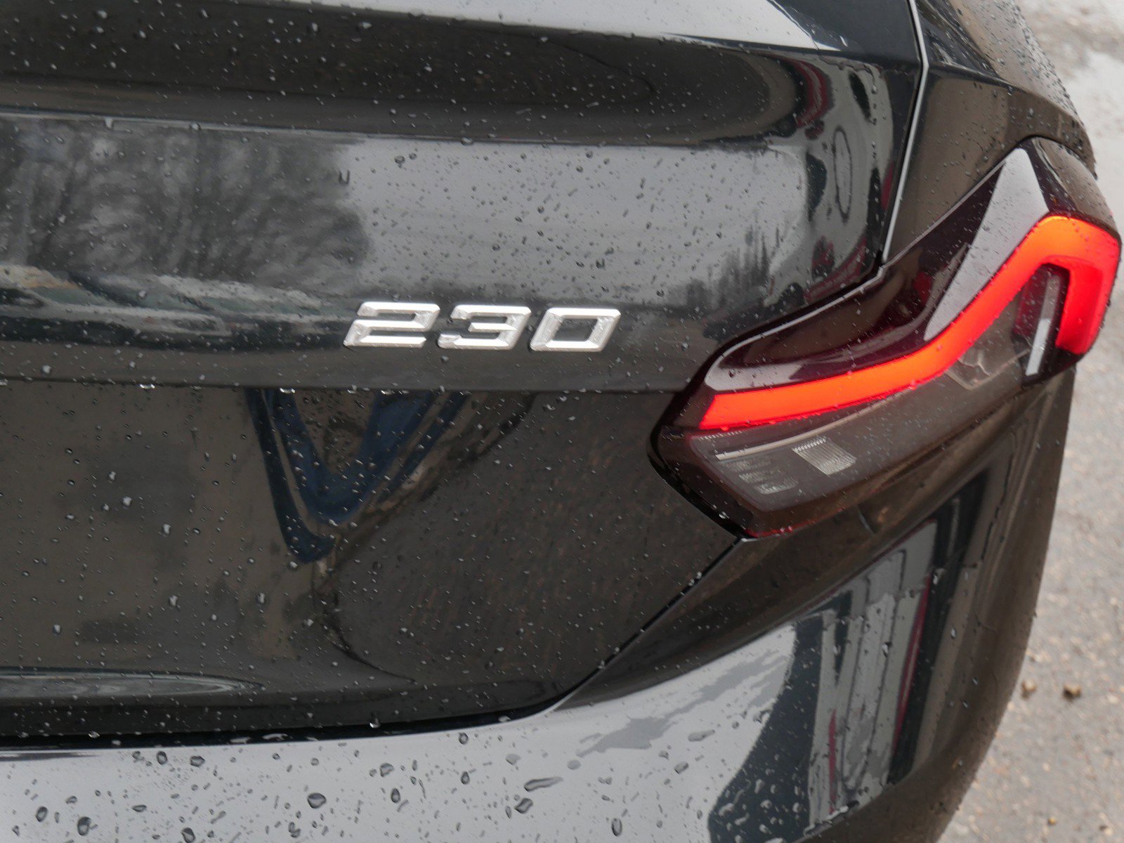 Used 2023 BMW 230i 230i w/ Premium Package image 10