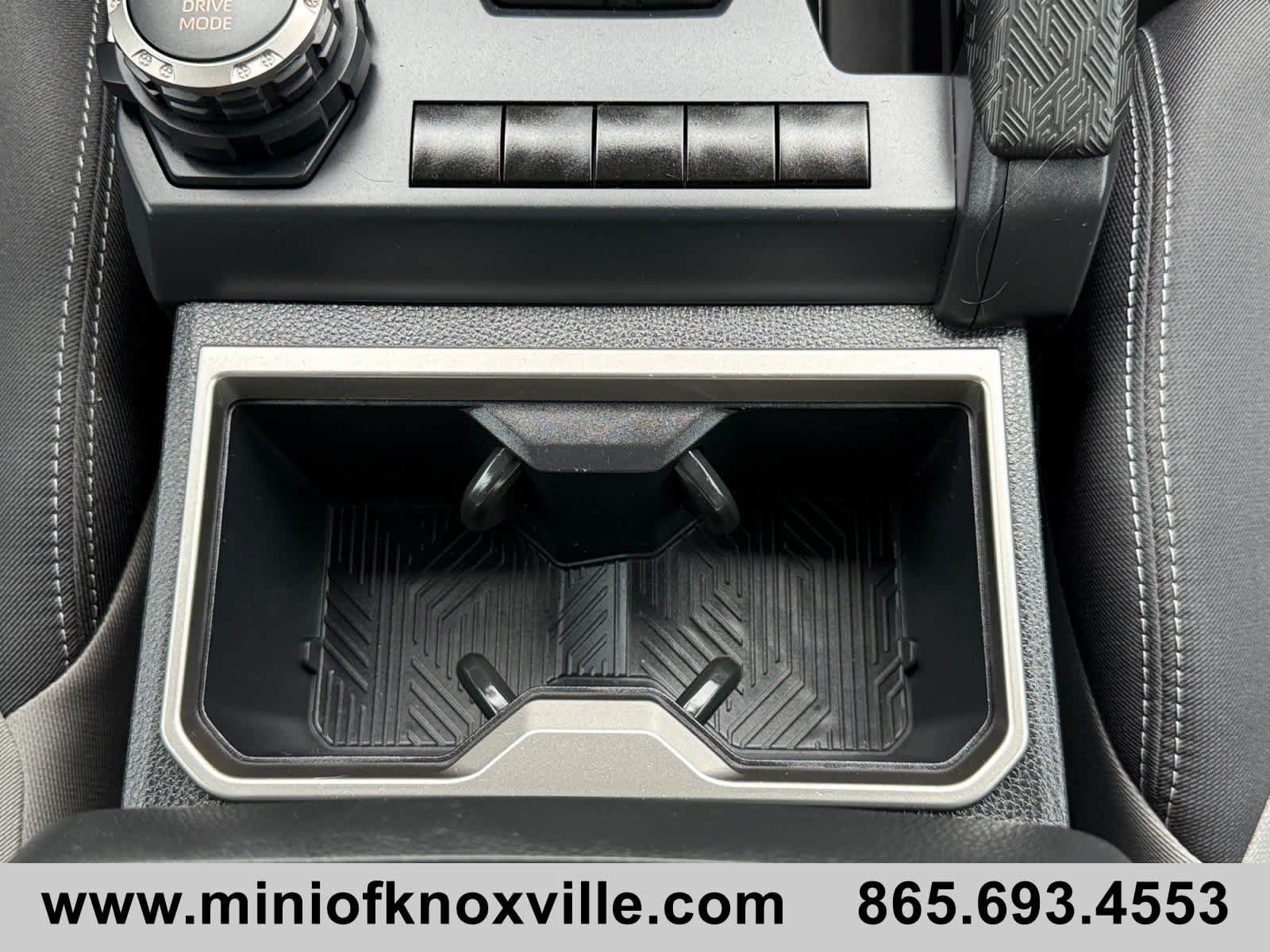 Used 2024 Toyota Tacoma TRD Sport AWD/4WD image 24