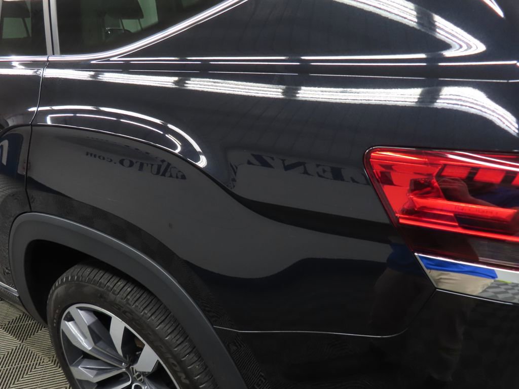 Used 2021 Volkswagen Atlas SEL R-Line image 39