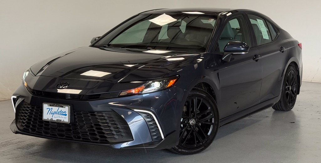 Used 2026 Toyota Camry SE w/ Convenience Package