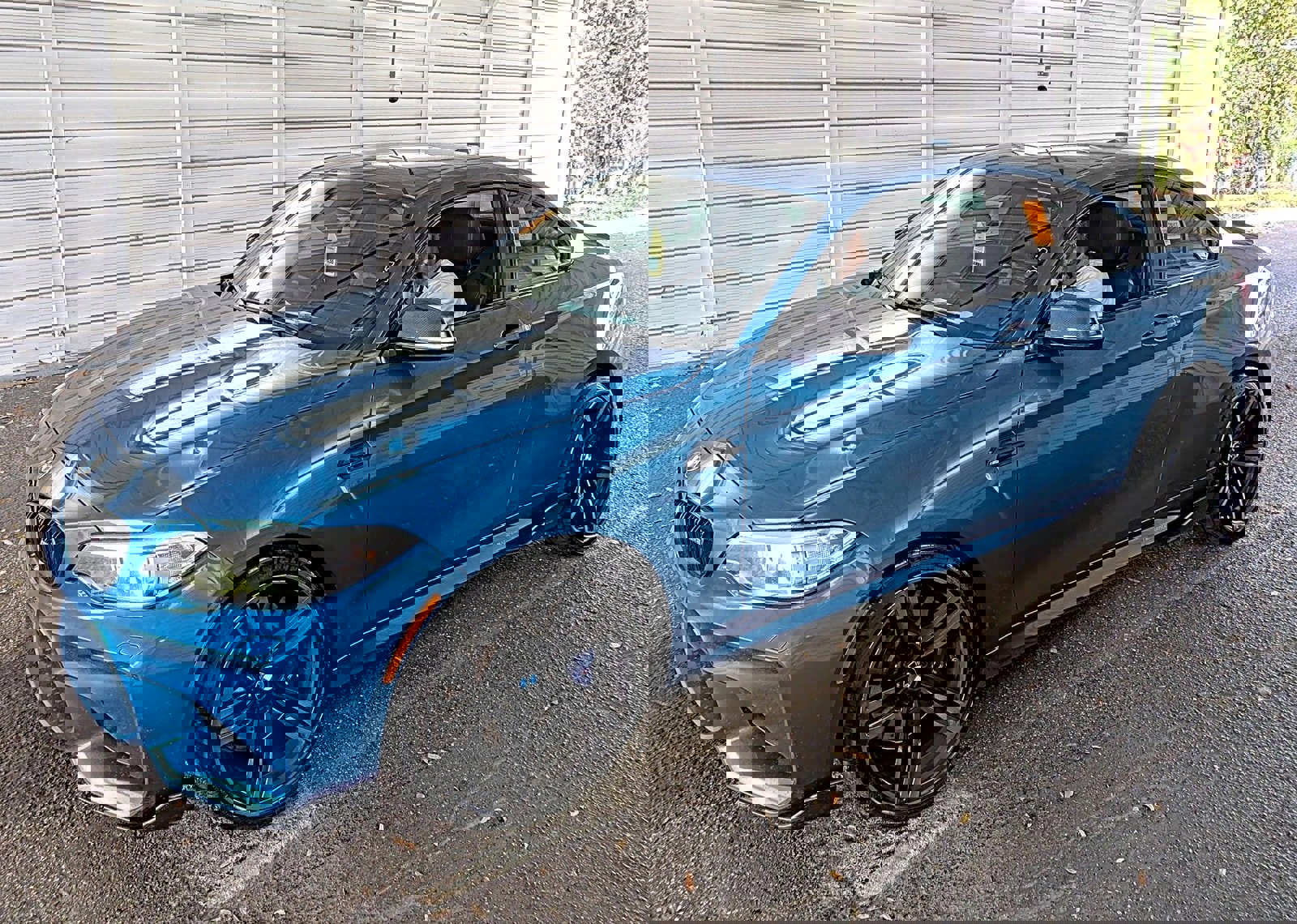 Used 2017 BMW M2 image 1