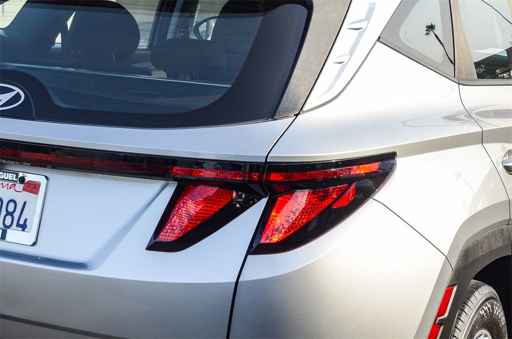 Certified 2023 Hyundai Tucson SE image 7