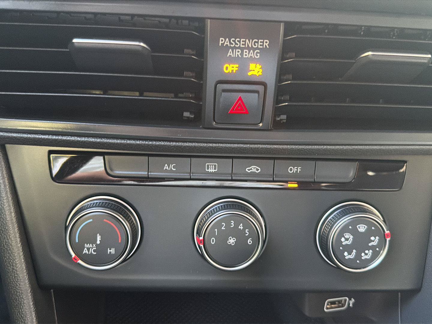 Used 2019 Volkswagen Jetta S w/ Driver Assistance Package FWD image 21