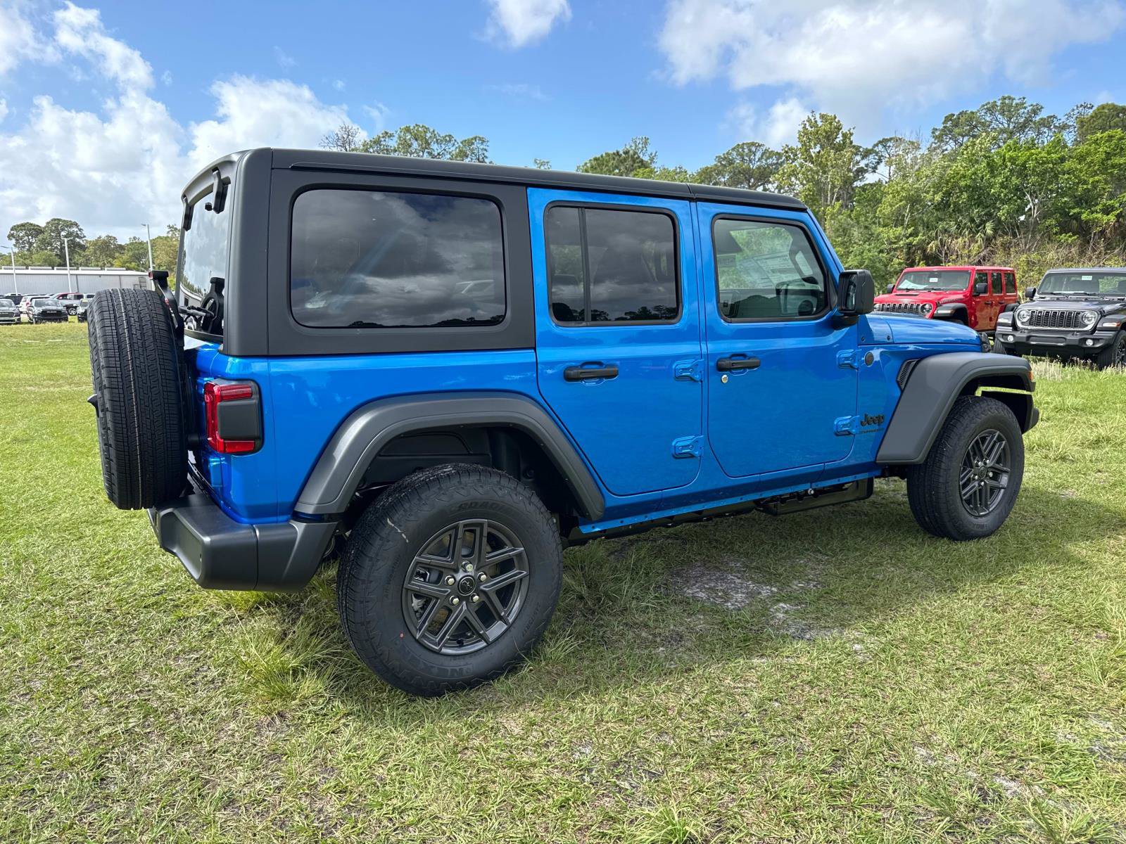 New 2026 Jeep Wrangler Unlimited Sport AWD/4WD image 3