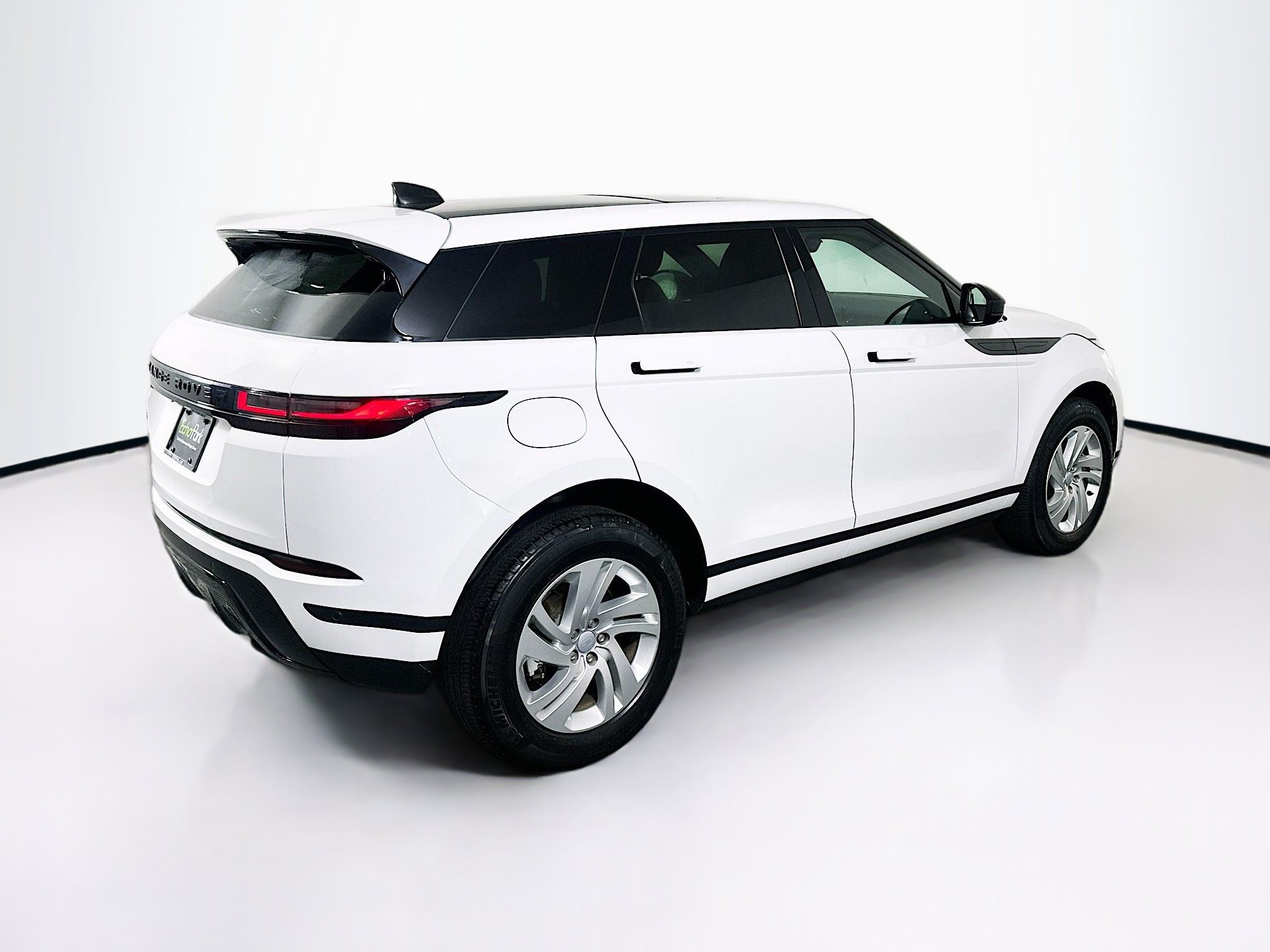 Used 2024 Land Rover Range Rover Evoque S AWD/4WD image 9