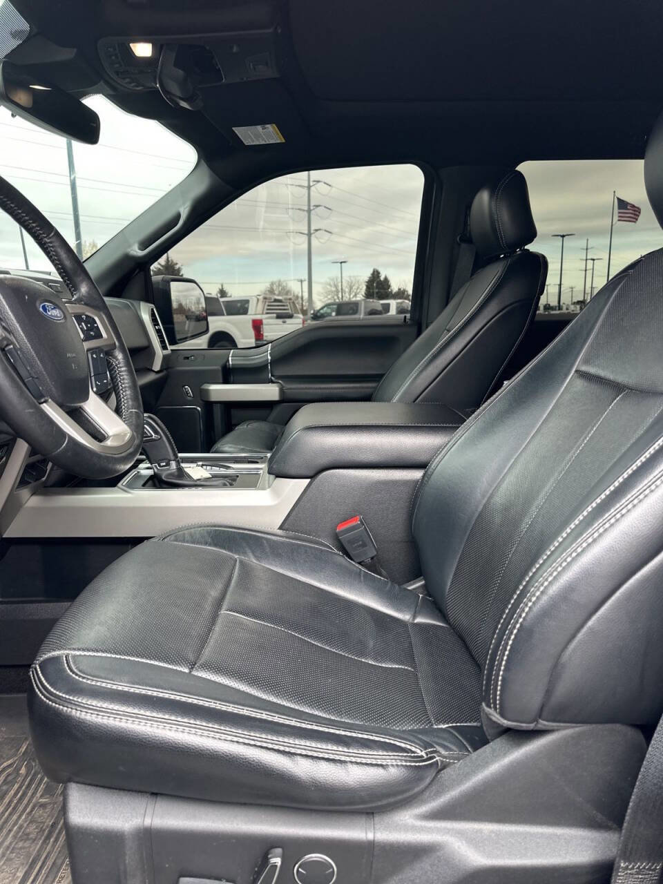 Used 2018 Ford F150 Lariat w/ Equipment Group 502A Luxury image 9