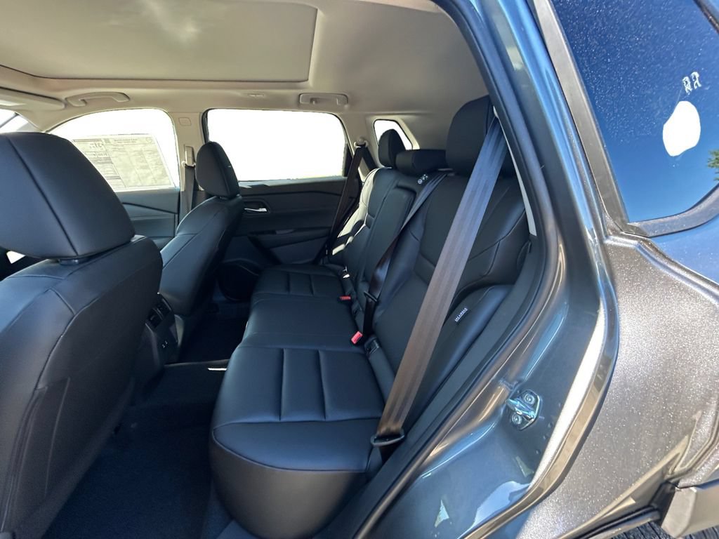 New 2026 Nissan Rogue Dark Armor AWD/4WD image 13