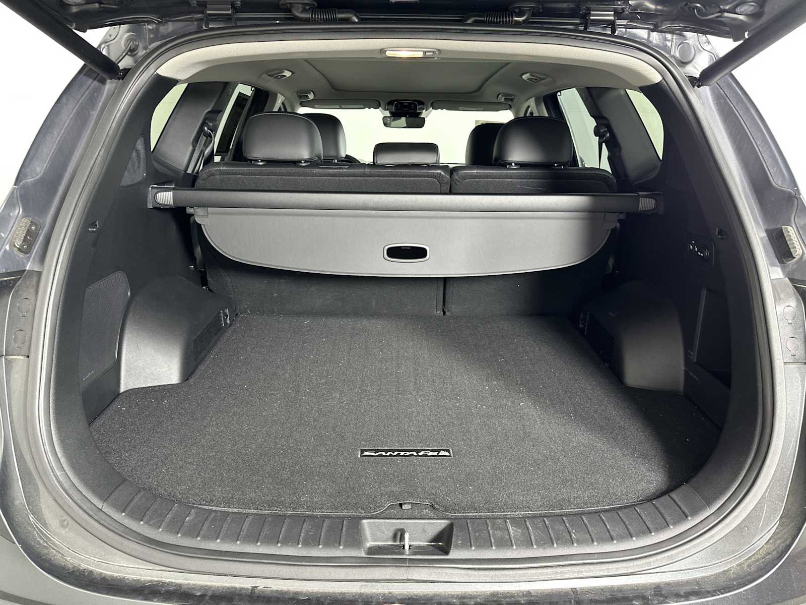 Certified 2023 Hyundai Santa Fe SEL Premium image 24